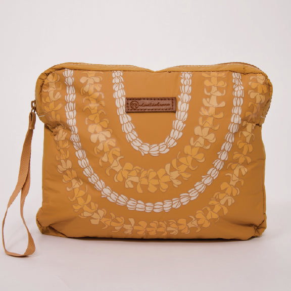 Puakenikeni Lei - The Clutch